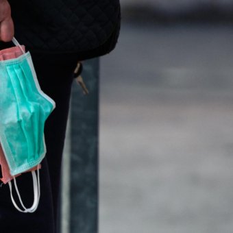 Grad Zagreb počeo dijeliti besplatne maske, evo tko ih i gdje može dobiti
